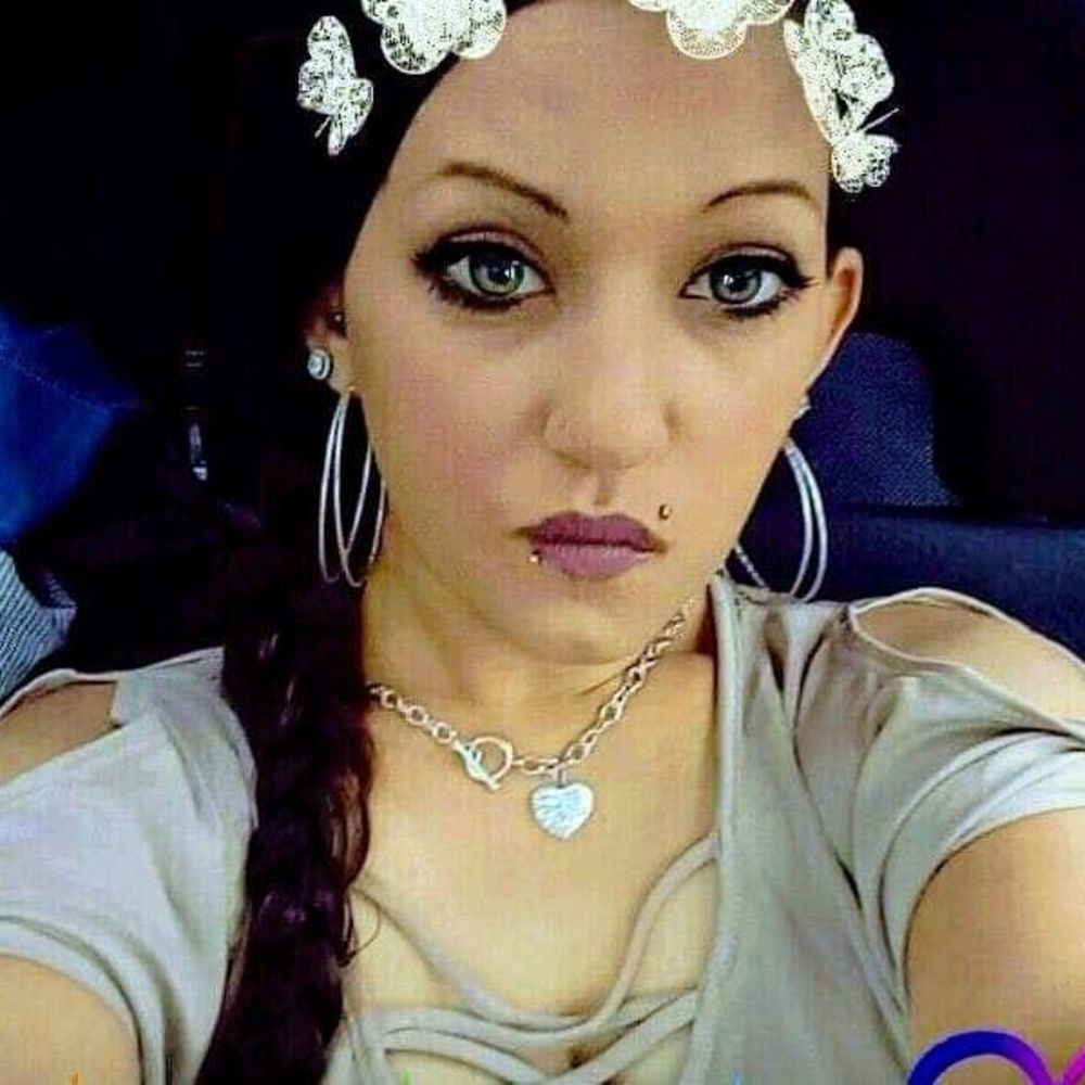 Meet your Posher, Erika